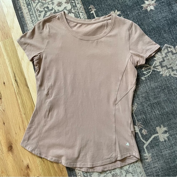 Balance Athletica Short Sleeve Serene Tee Dusty Mauve Small - Picture 4 of 4